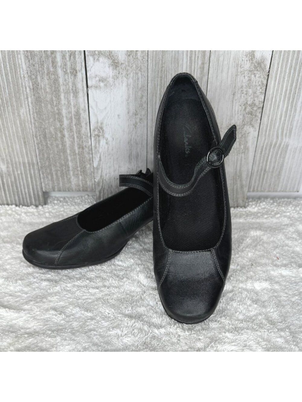 Clarks Black Leather Mary Janes Size 8 M